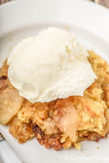 Crock Pot Apple Cobbler Recipe (3-ingredient) - The Shortcut Kitchen