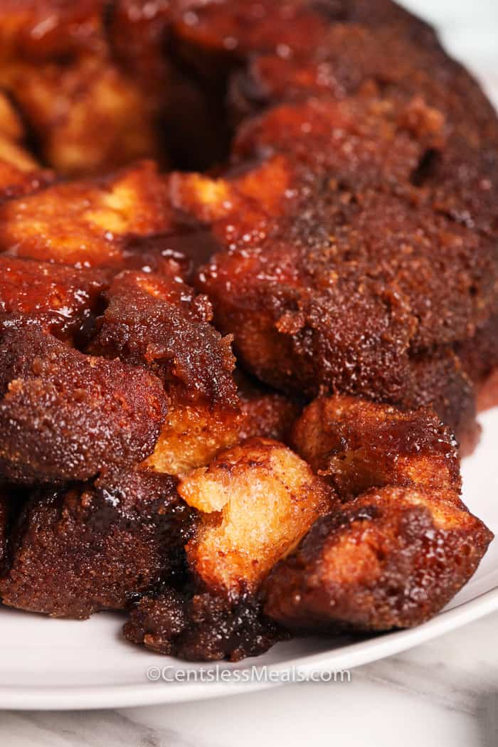 Apple Monkey Bread Crockpot Recipe - Yummy! - That Skinny Chick