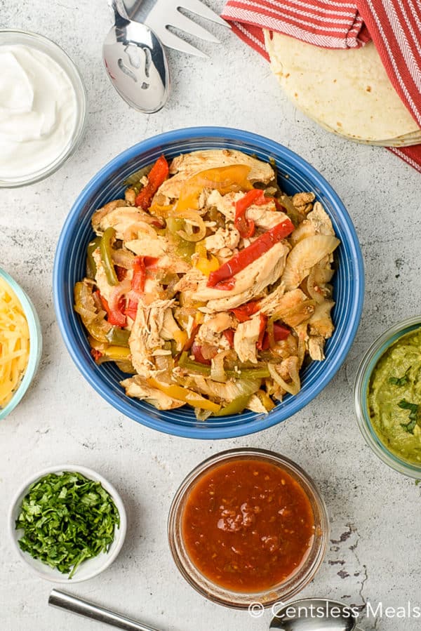 Crockpot Chicken Fajitas recipe {6 ingredients} The Shortcut Kitchen
