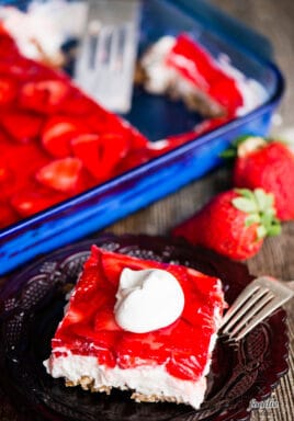 Strawbery Pretzel Salad Recipe