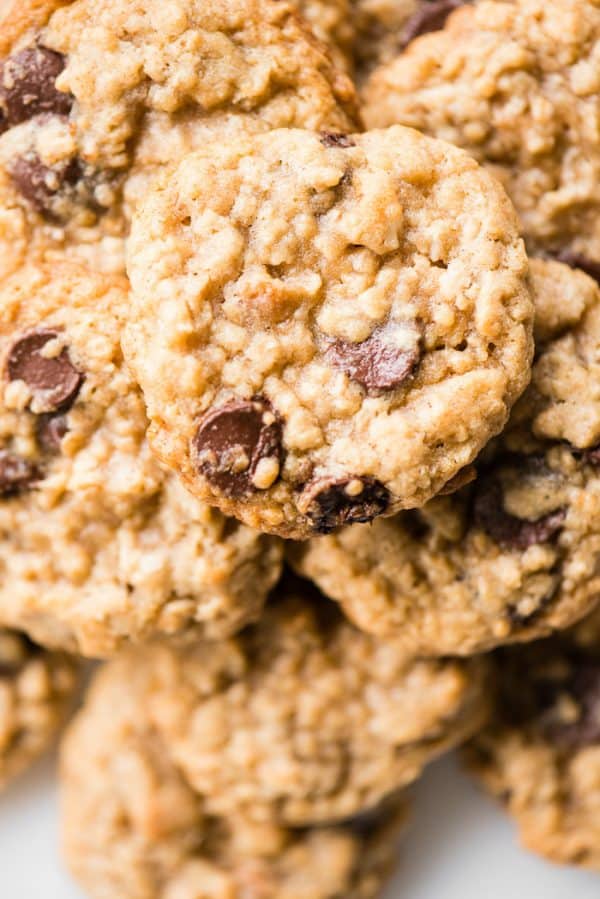 oatmeal chocolate chip cookies