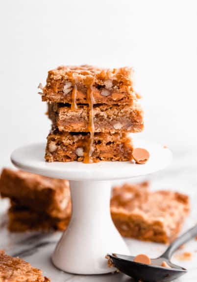 Caramel on top of butterscotch blondies