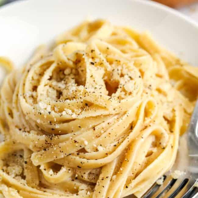 Cacio e Pepe {Perfect Pasta Dish} - The Shortcut Kitchen