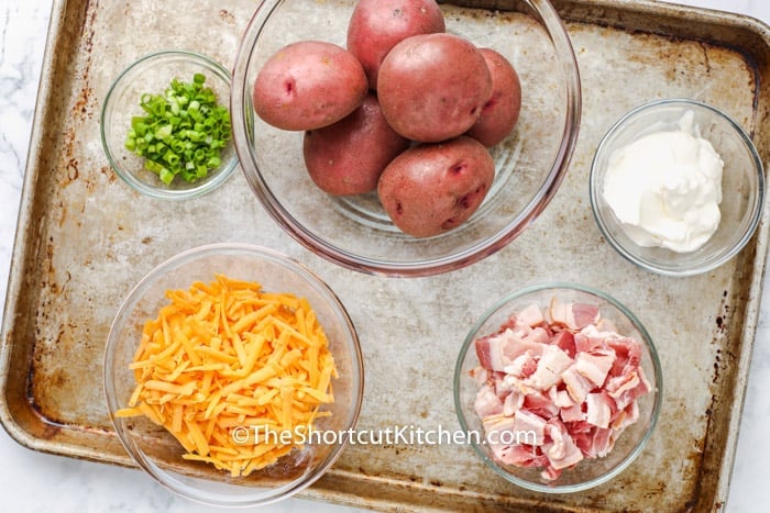 ingredients to make Crispy Smashed Potatoes in bowls