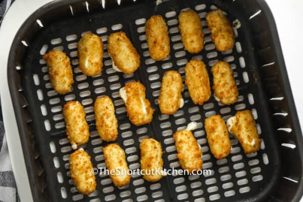 Air Fryer Frozen Mozzarella Sticks (15 Min Snack!) - The Shortcut Kitchen