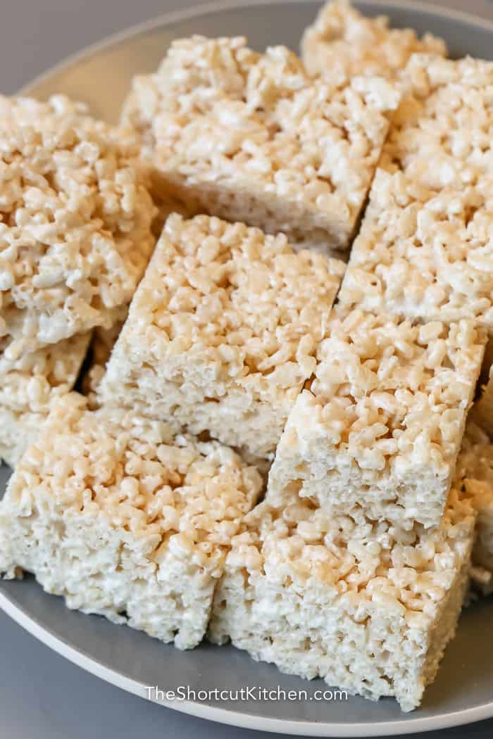 rice krispie treats on a grey plate