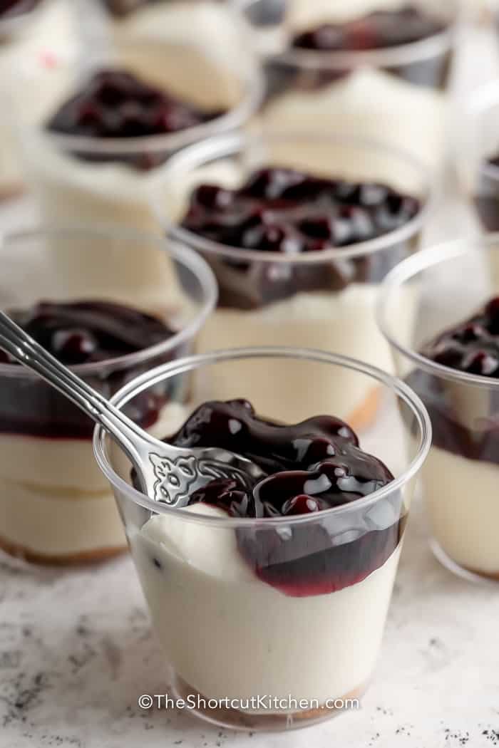 No Bake Mini Cheesecake Cups with spoon