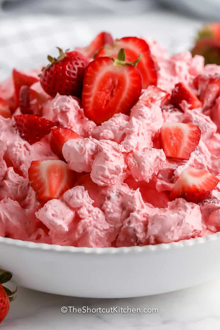 Strawberry Fluff - Recipe Chronicle