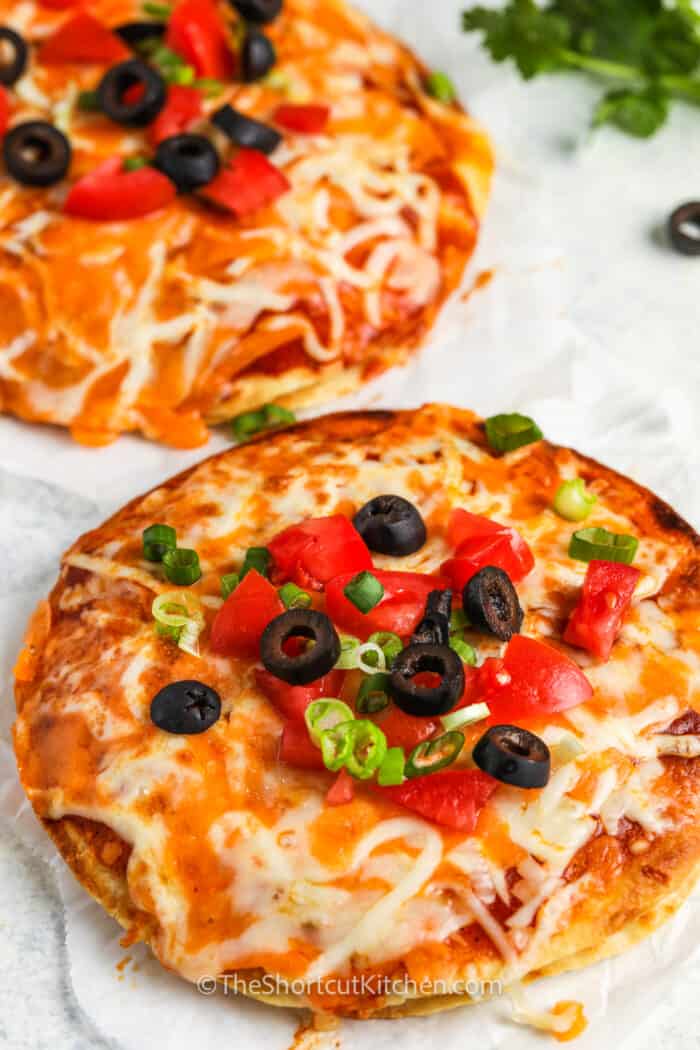 Copycat Taco Bell Mexican Pizza (So Quick) The Shortcut Kitchen