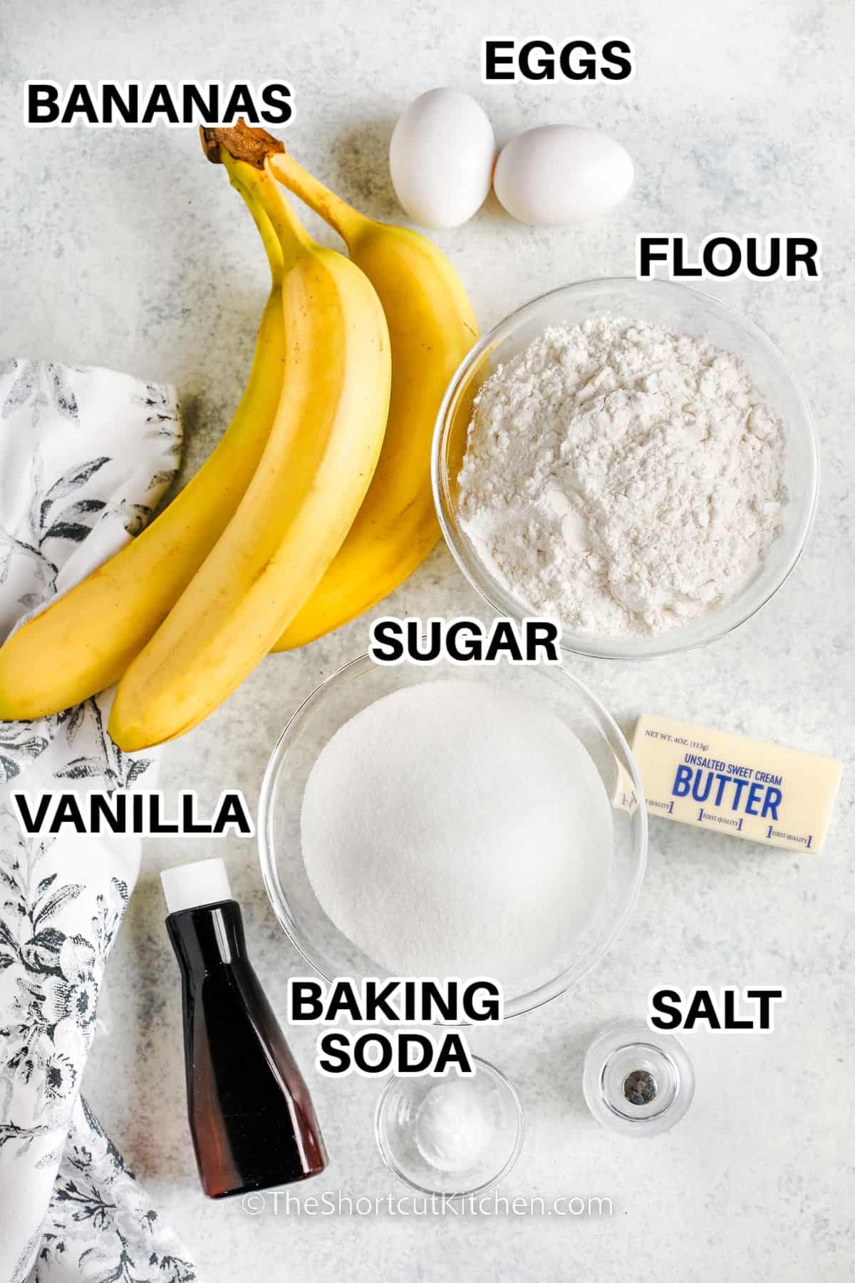 bananas , eggs, flour , sugar , butter , salt , baking soda , vanilla with labels to make Banana Bars