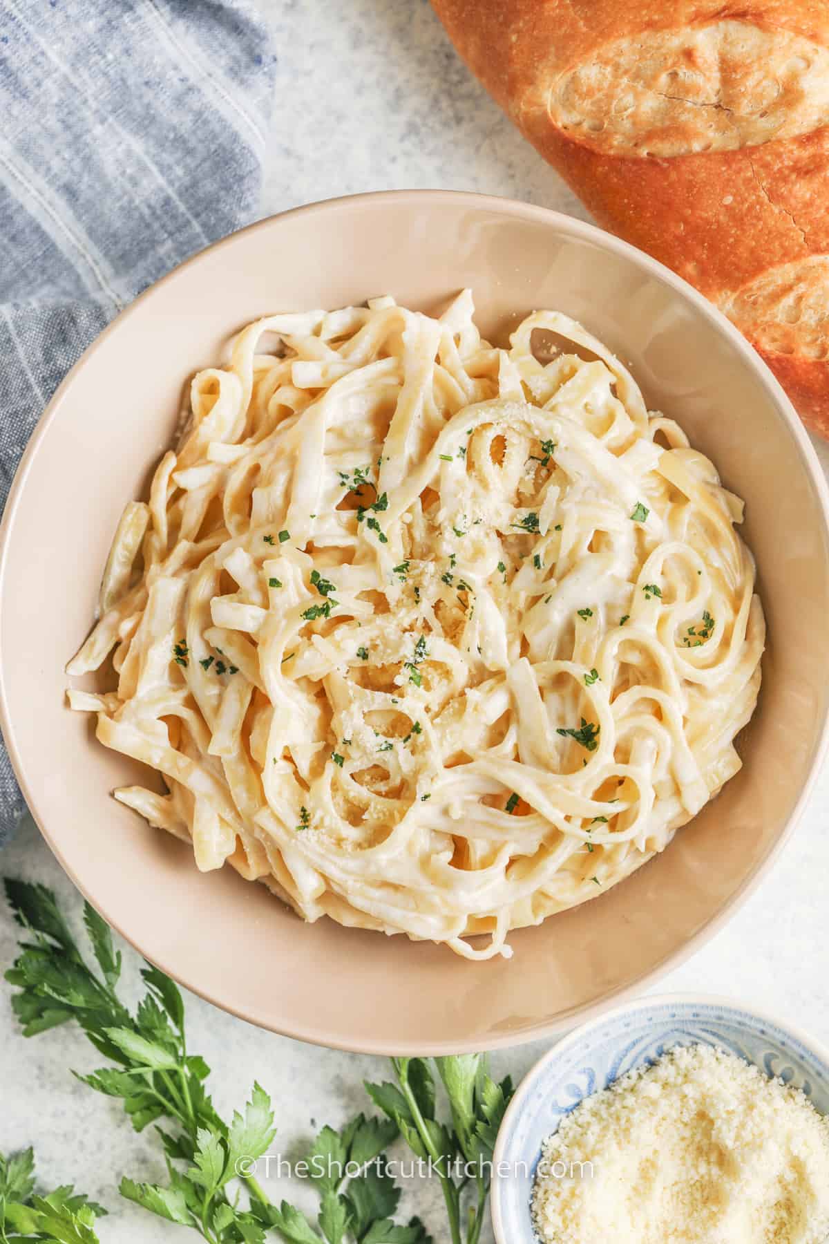 prepared fettuccine alfredo in a bowl