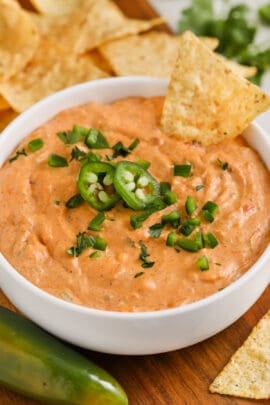 Chili Cheese Dip Recipe with jalapeño on top