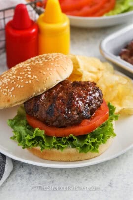BBQ Grilled Burgers with tomato and lettuce