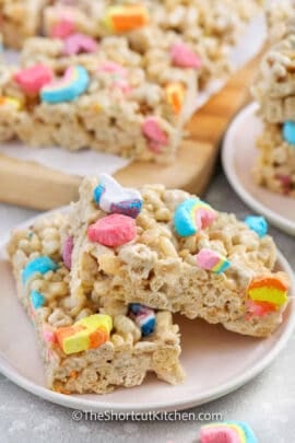 plated pieces of Lucky Charms Rice Krispie Treats