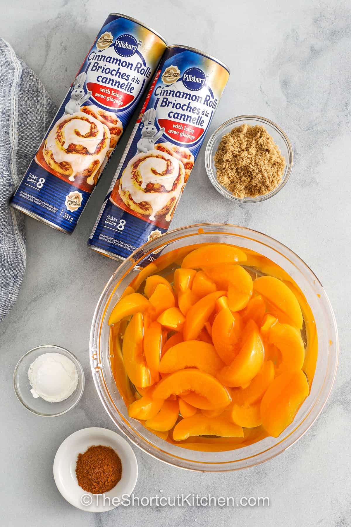Cinnamon Roll Peach Cobbler ingredients