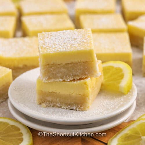 plated slices of Easy Lemon Bars